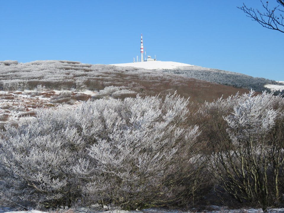 Vue d'hiver sur le Pic de Nore