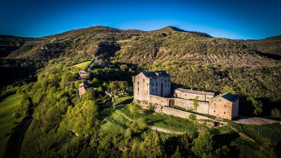 Château de Montaigut dans le Rougier