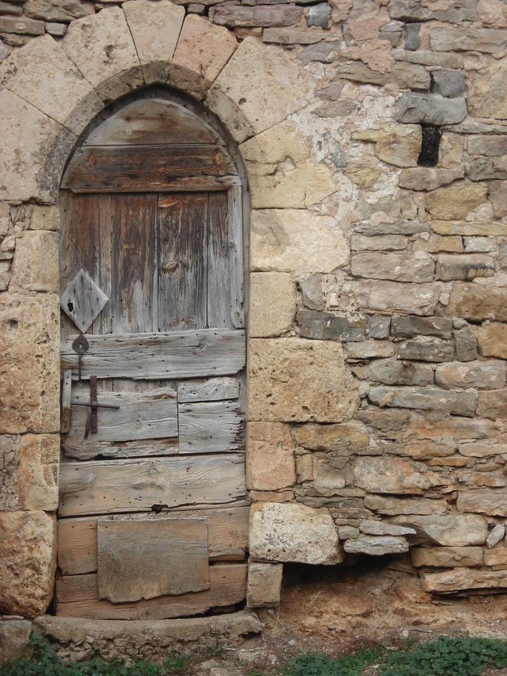 Porte typique