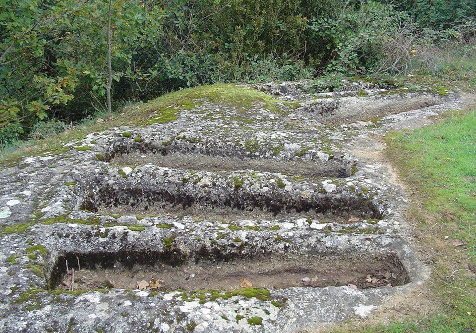 Tombes mérovingiennes