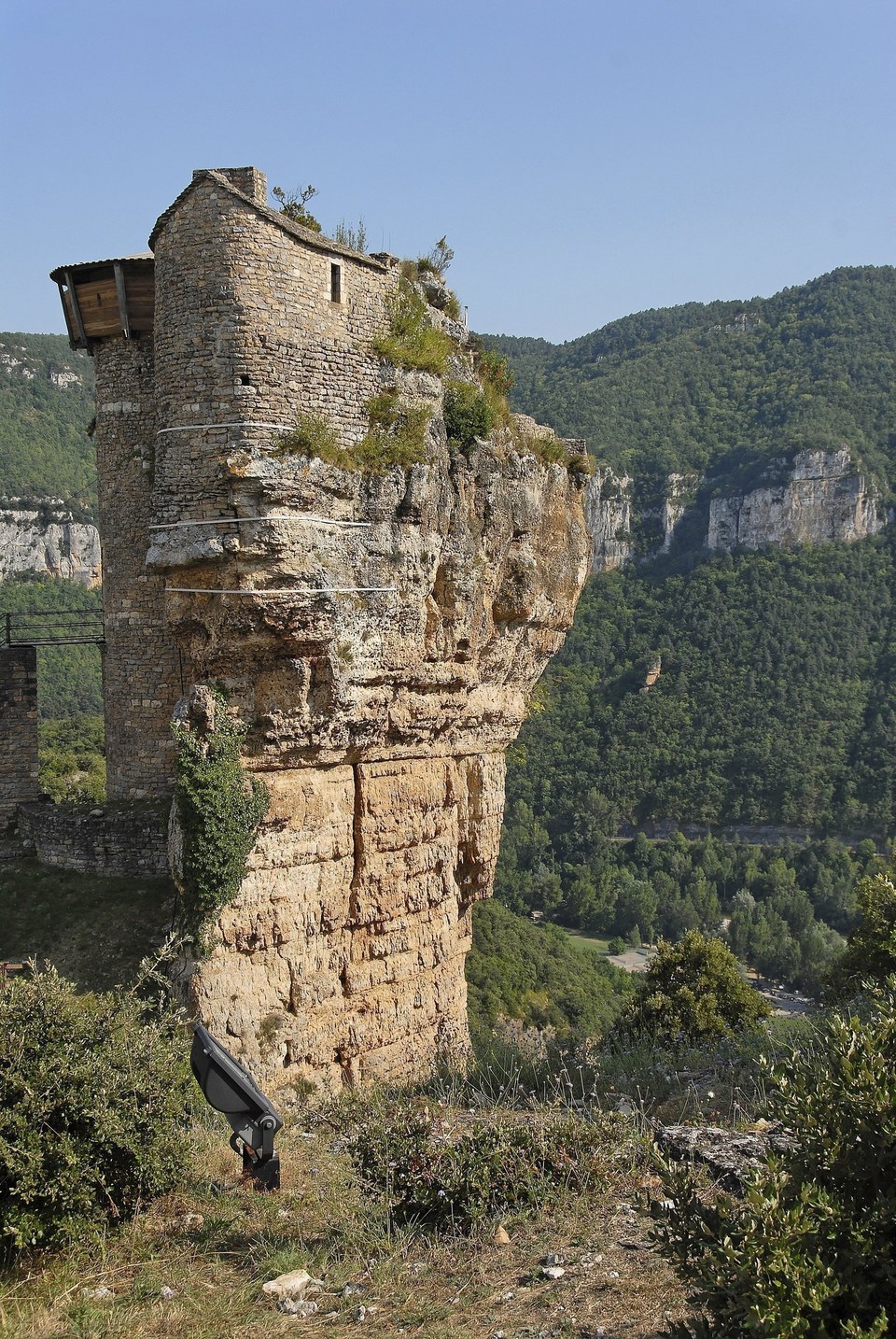 Le château de Peyrelade