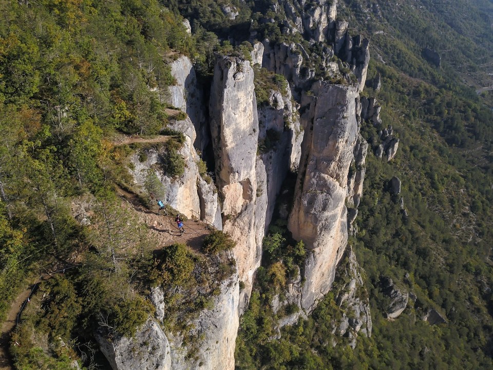 En passant par Montméjean