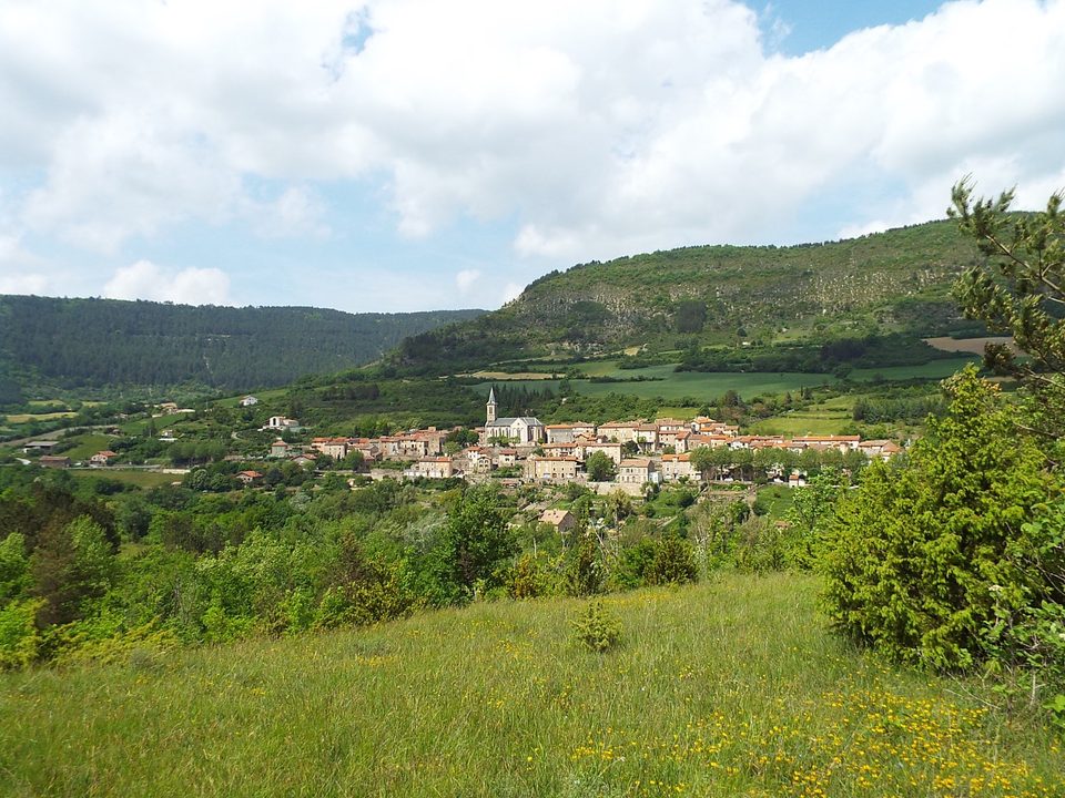De St-Jean-d'Alcas à Sylvanès