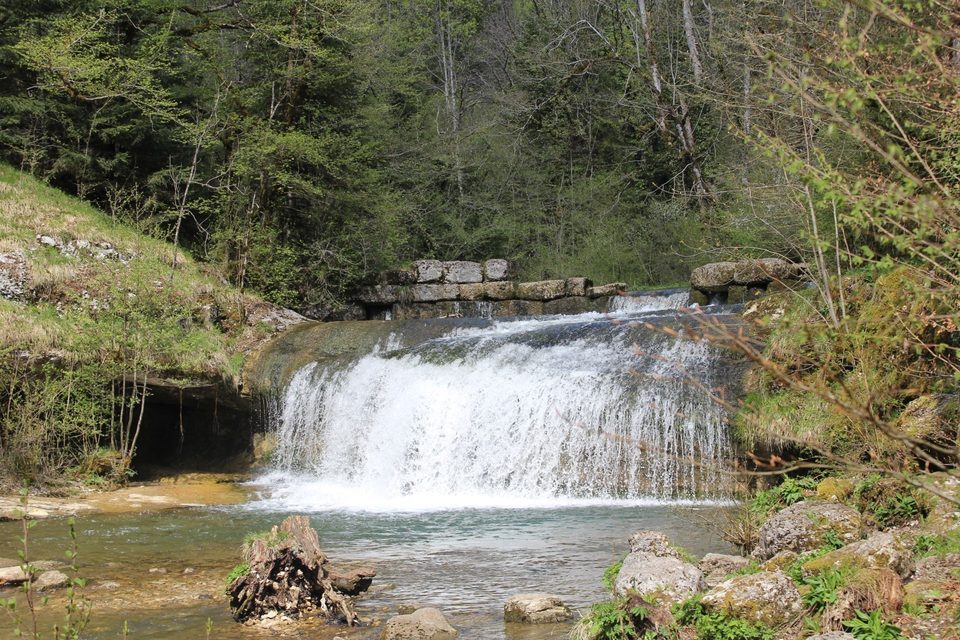 Moulin Jeunet cascades du Hérisson