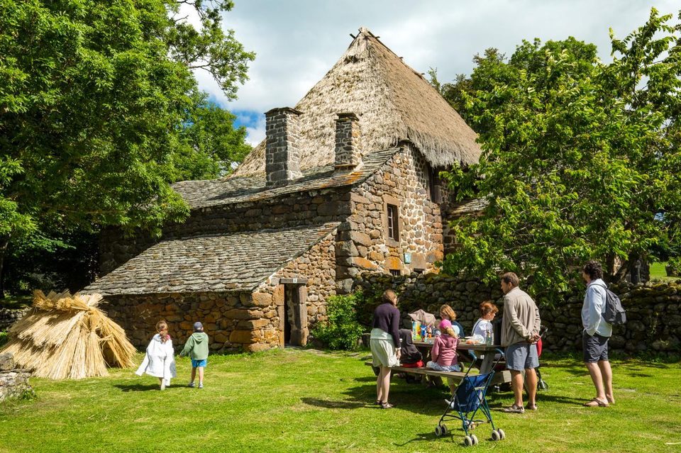 En famille au village des chaumières