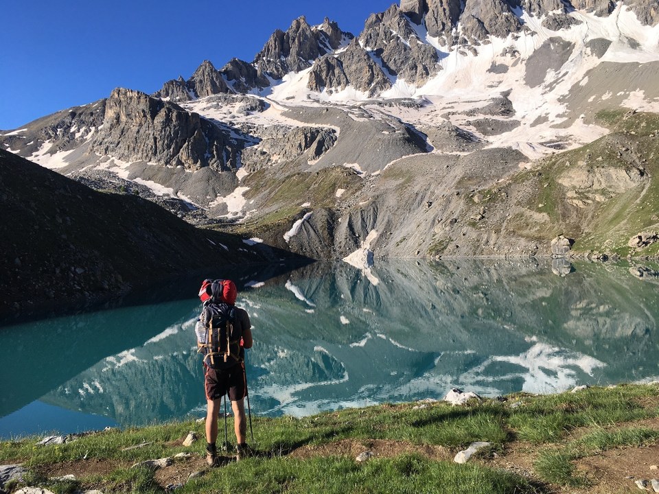 Face au lac Saint Anne