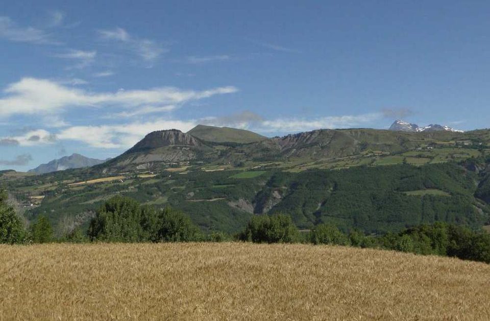 Chapeau de Napoléon et Vieux Chaillol