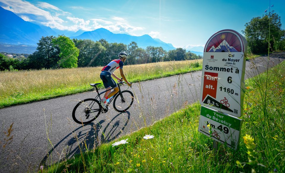 Montée du col du Noyer