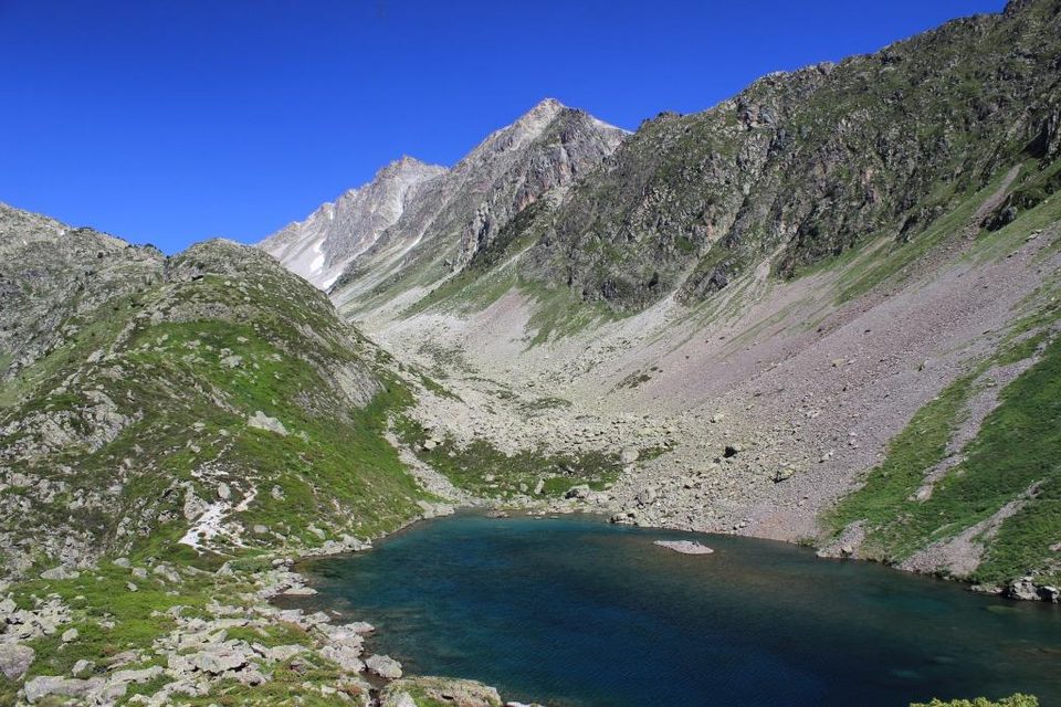 Le lac d'Antarrouyes