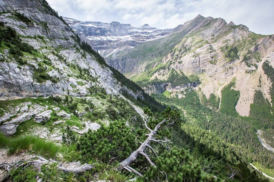 Le cirque de Gavarnie par la corniche des Espugues