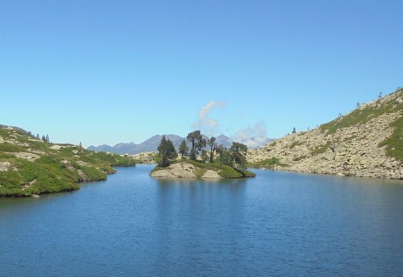 Le lac de Bastampe