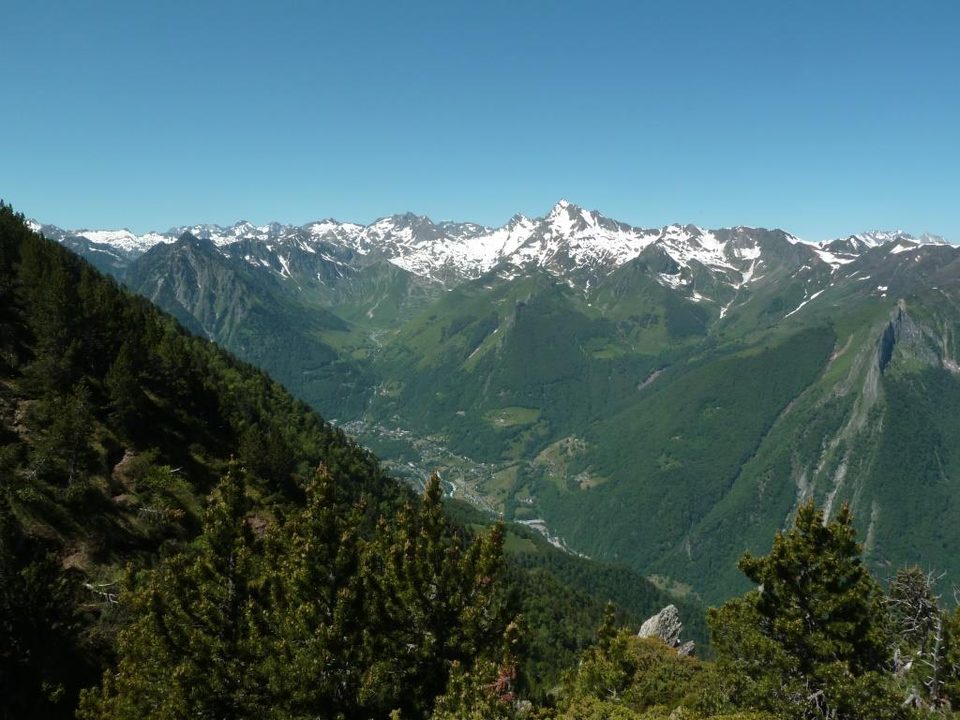 Vue sur la vallée de Cauterets