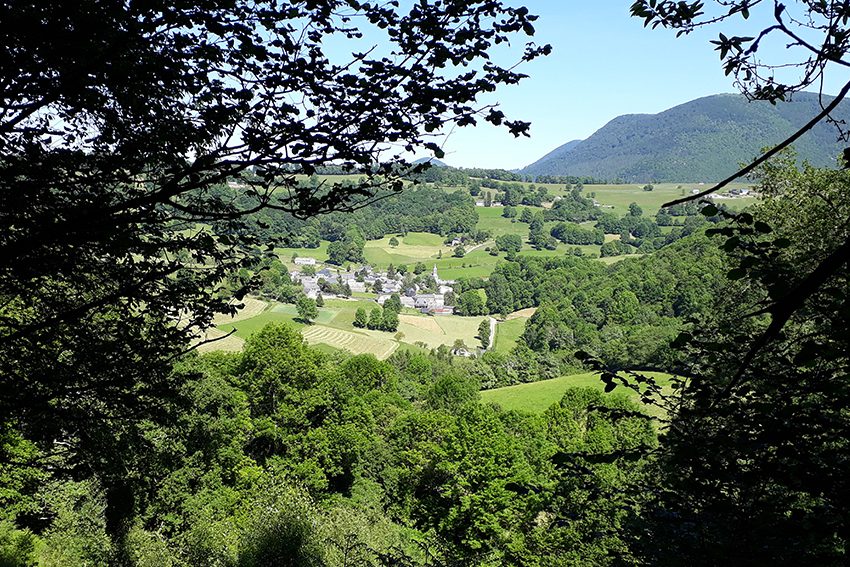 Vue lointaine de Labastide