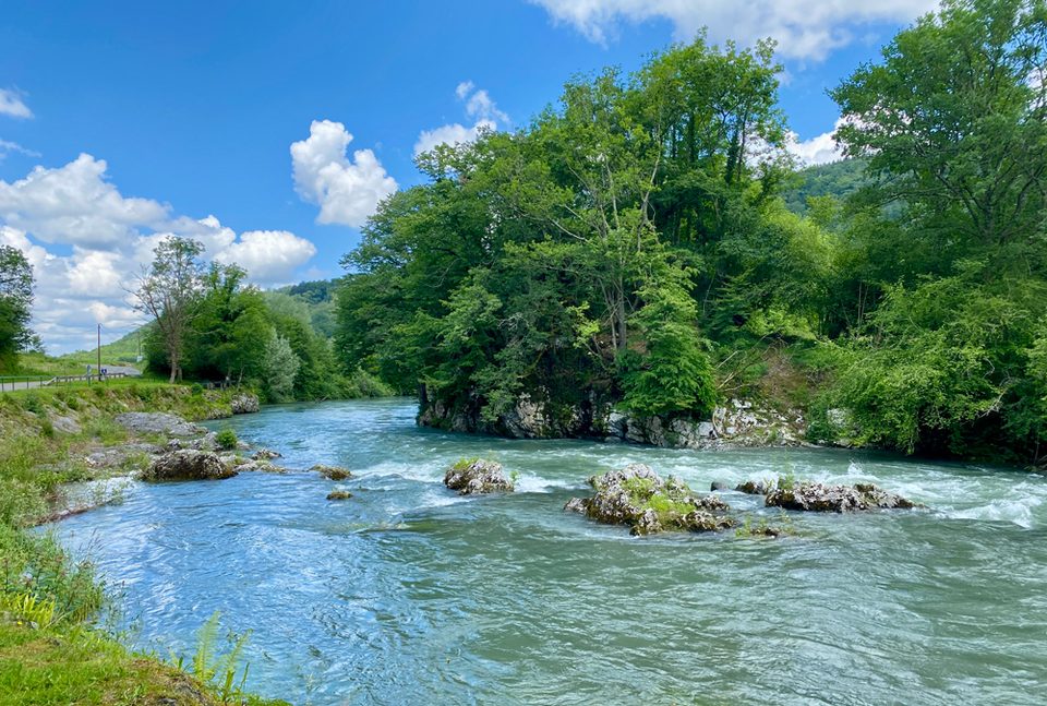Le chemin du retour, le long du Gave de Pau
