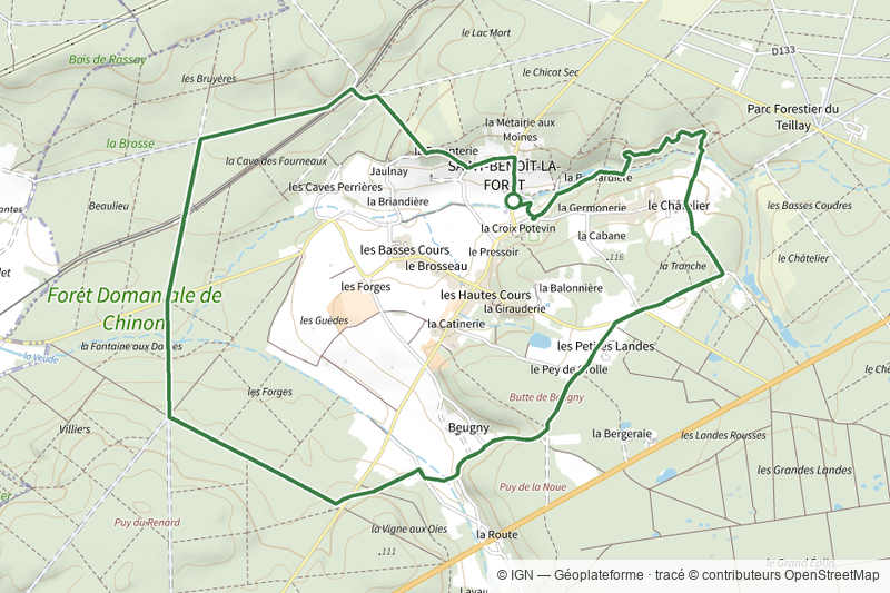 Saint-Benoît-la-Forêt : Entre forêts et clairières