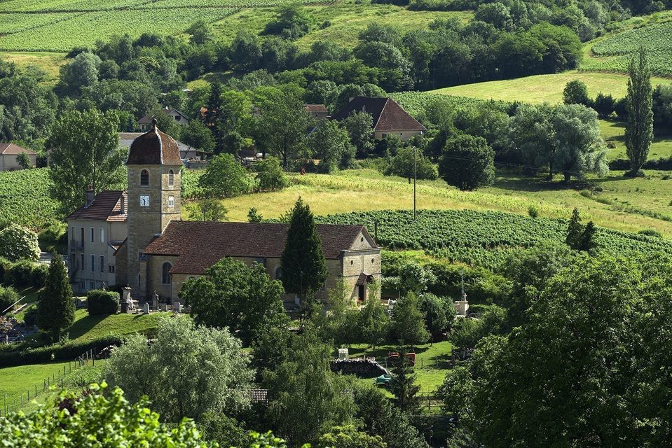 Village de l'Etoile et ses vignes