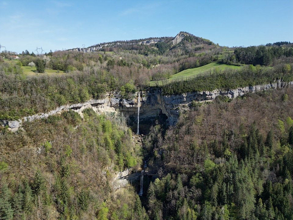 cascade de la Queue de Cheval au dessus de Saint-Claude