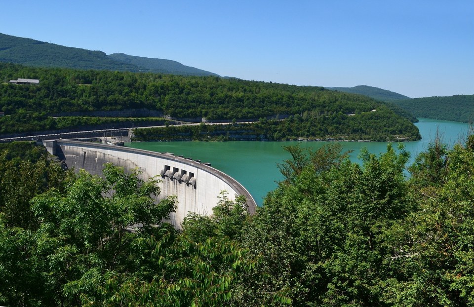 Lac de Vouglans et son Barrage