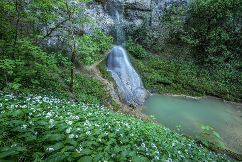 Cascade de la Quinquenouille au printemps
