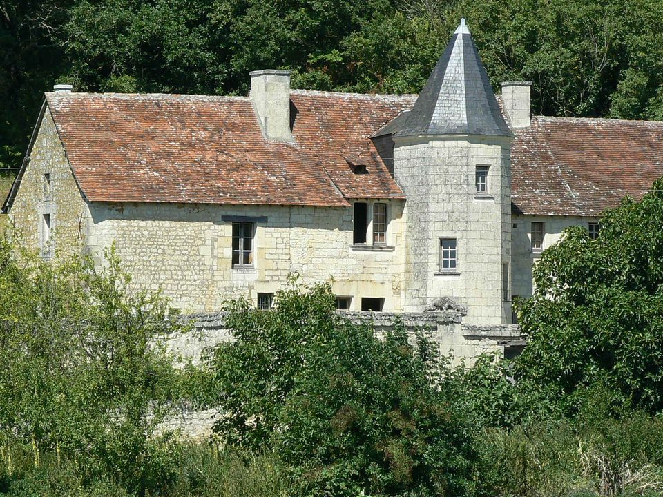 la roche la raisonniere