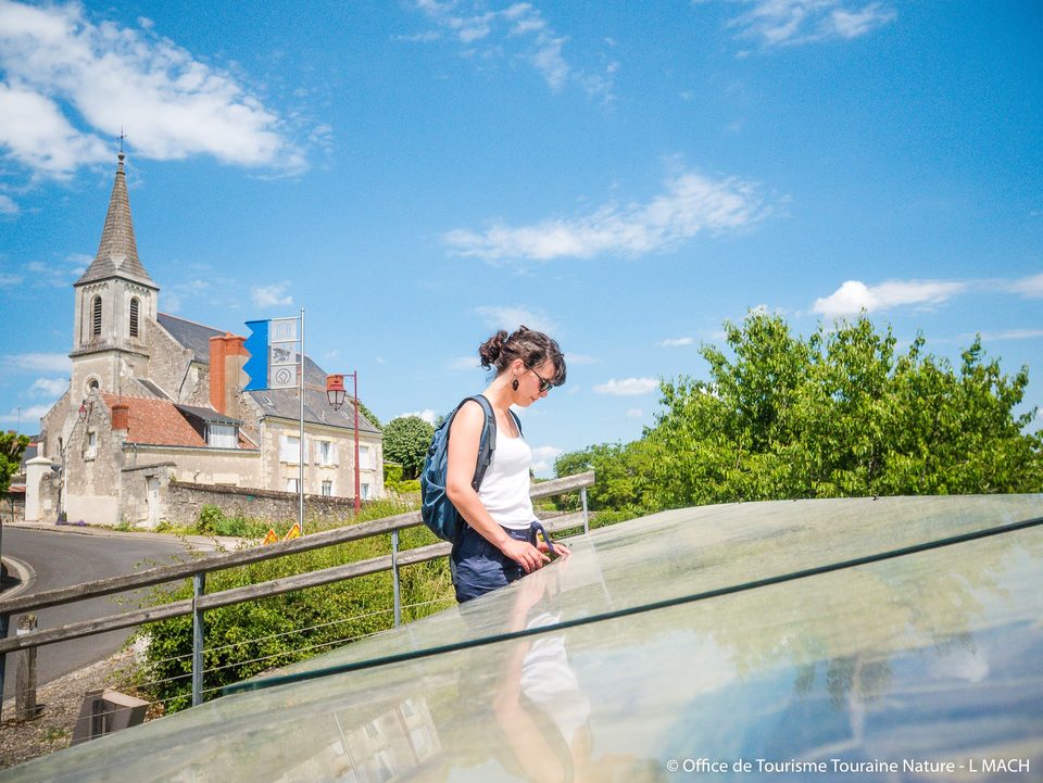 Coteaux-sur-Loire : Le village sur son coteau perché