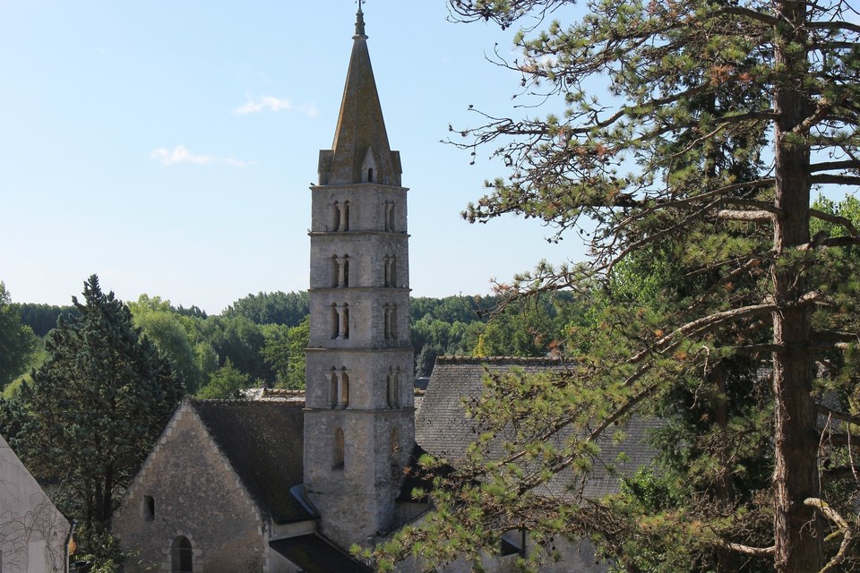 eglise-saint-martin-truyes-48ik2l1ybzz4