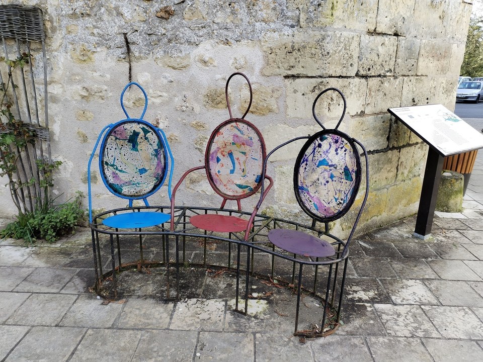 Sculpture de Jean Vindras - rue d'Azay-le-Rideau