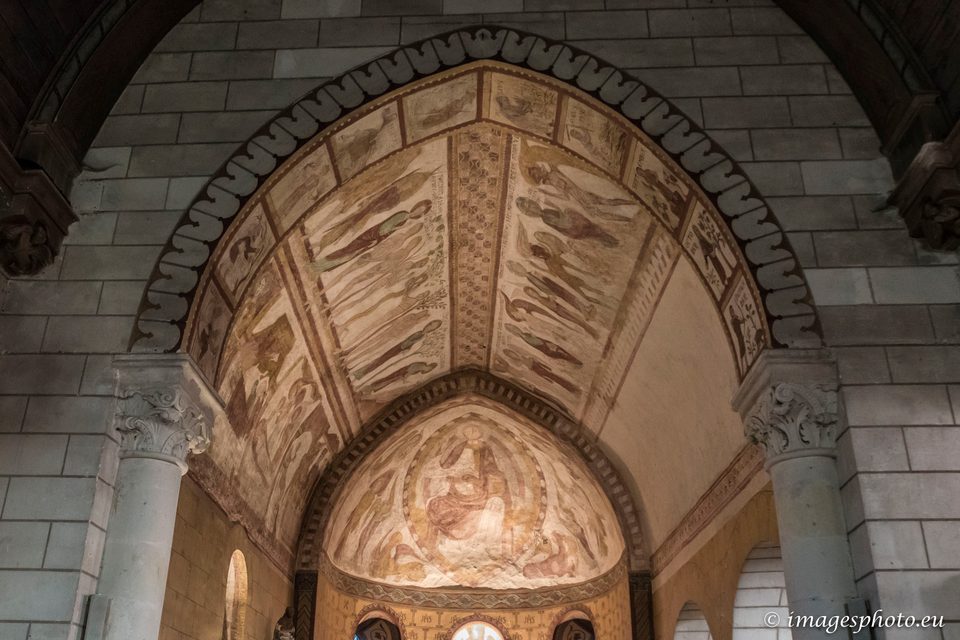 Eglise Saint-Martin et ses peintures murales