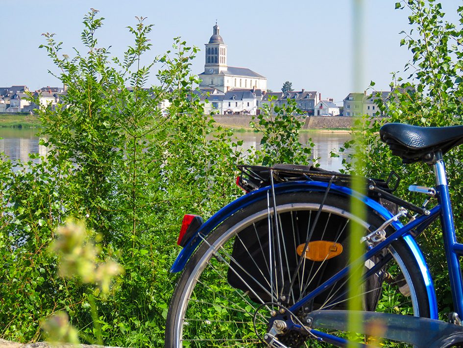 Vélo en bord de Loire