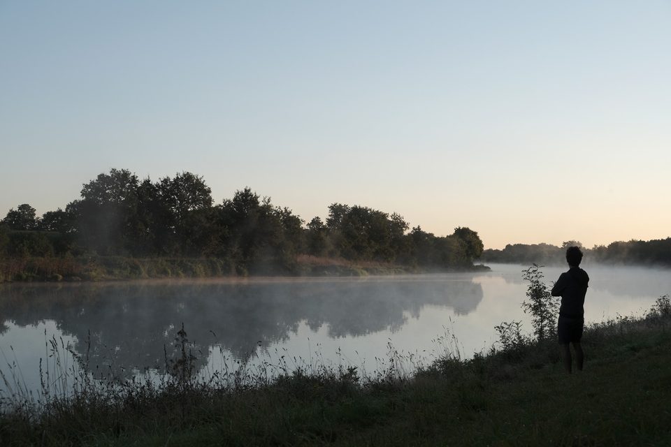 Etang de la Beusse à la tombée de la nuit_2