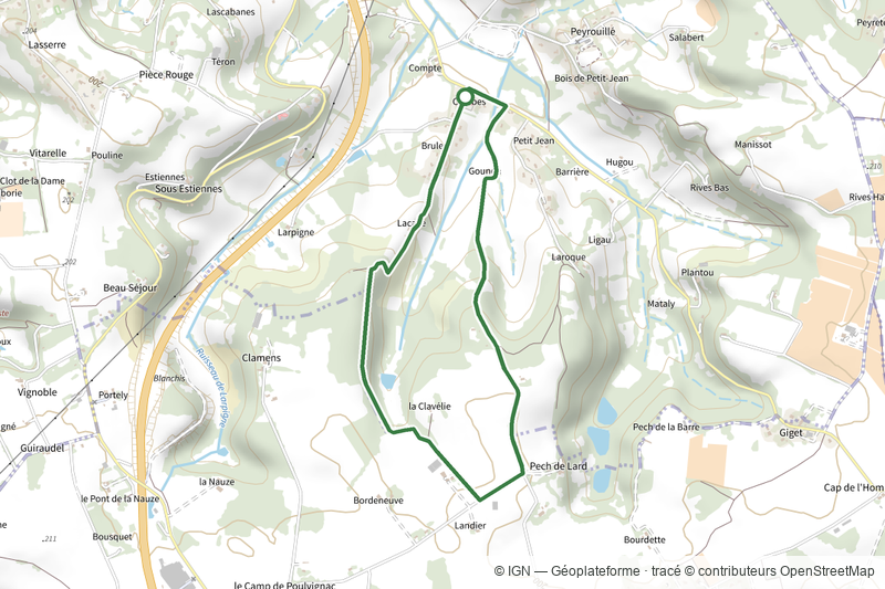 Cambes, un circuit autour d'une combe boisée - 4,5km