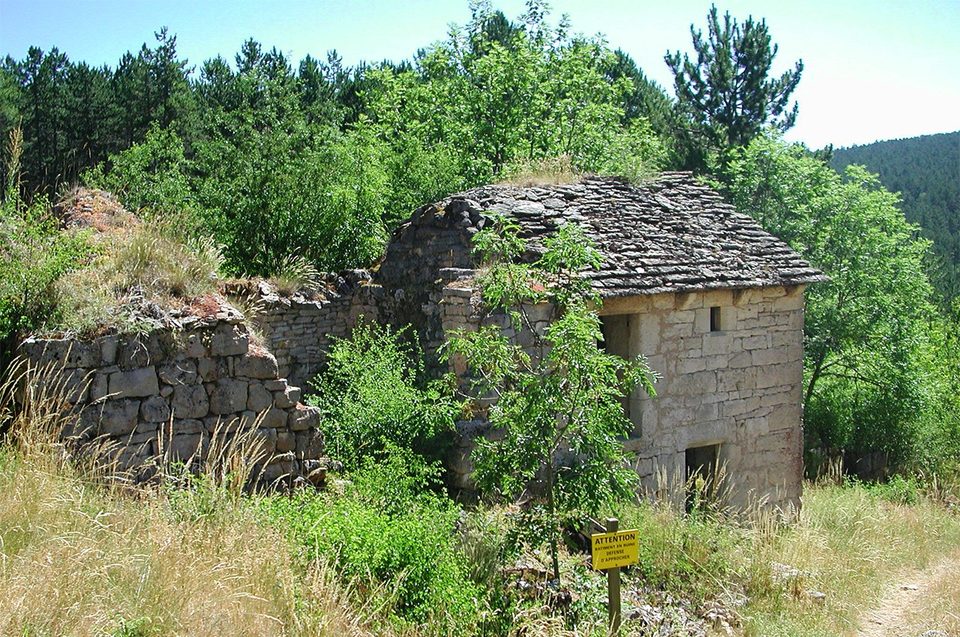 Hameau abandonné de la Chaumette