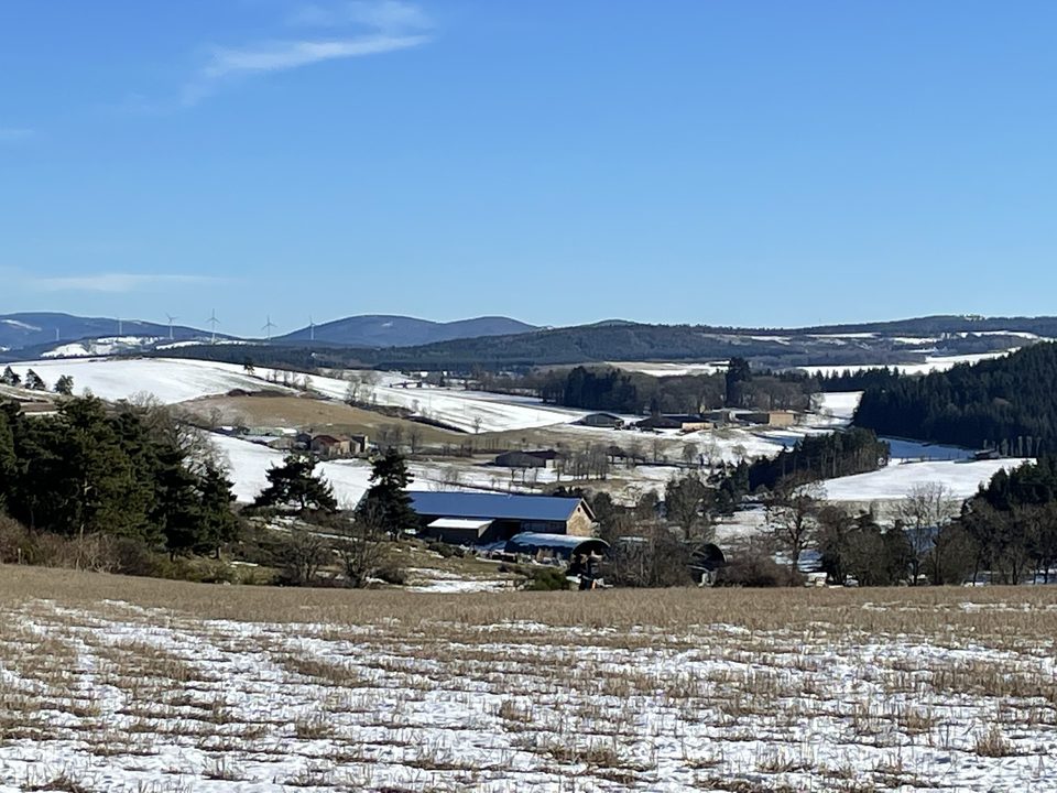 Vue sur les monts ardéchois