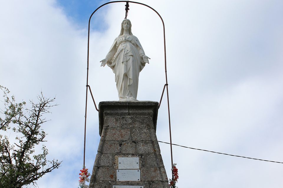 La vierge de Cénaret à Barjac