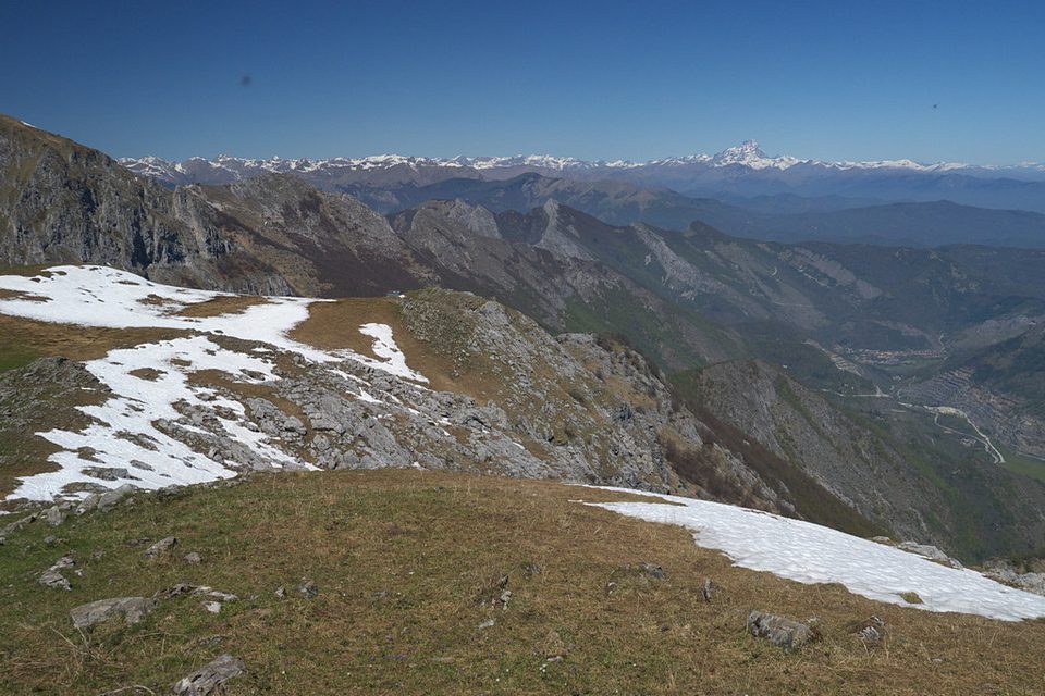 Il panorama dai pressi del Colle Balur