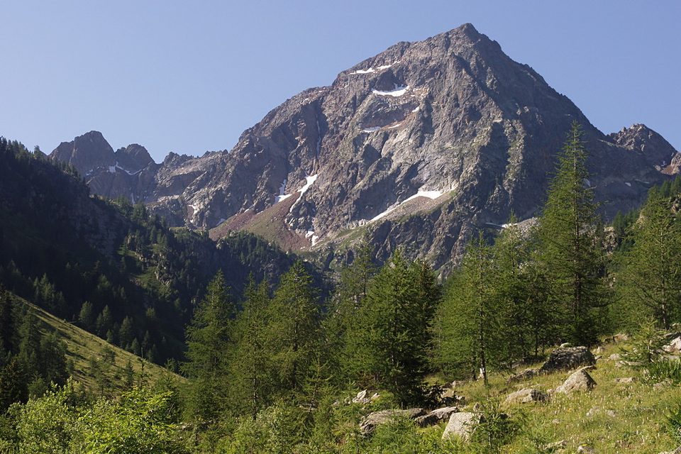Le Refuge Malinvern et le Lac Malinvern
