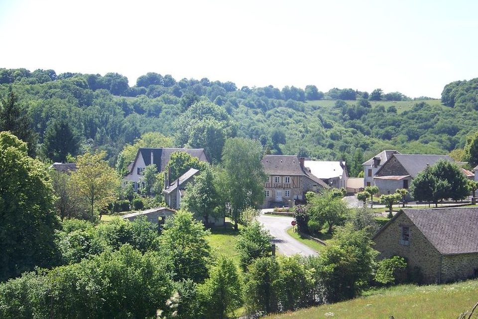 Espartignac-village