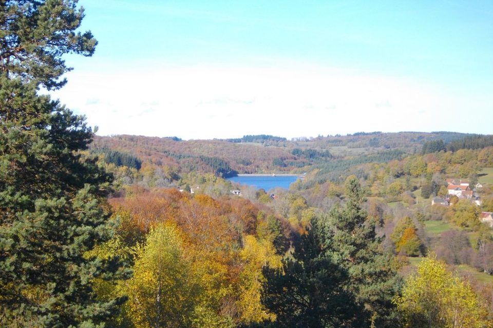 Beissat_Roches_de_Murat_vue_general_1