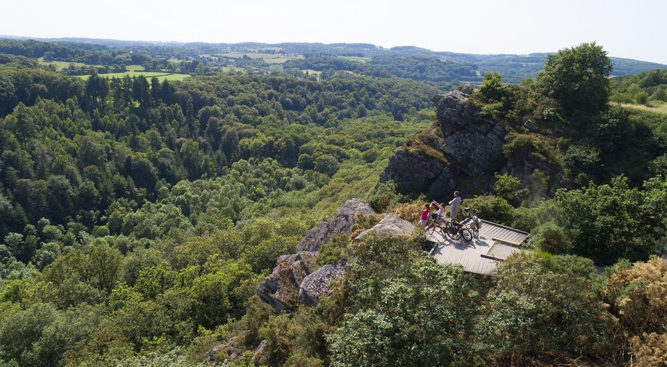 Autour de la Roche d'Oëtre à vélo