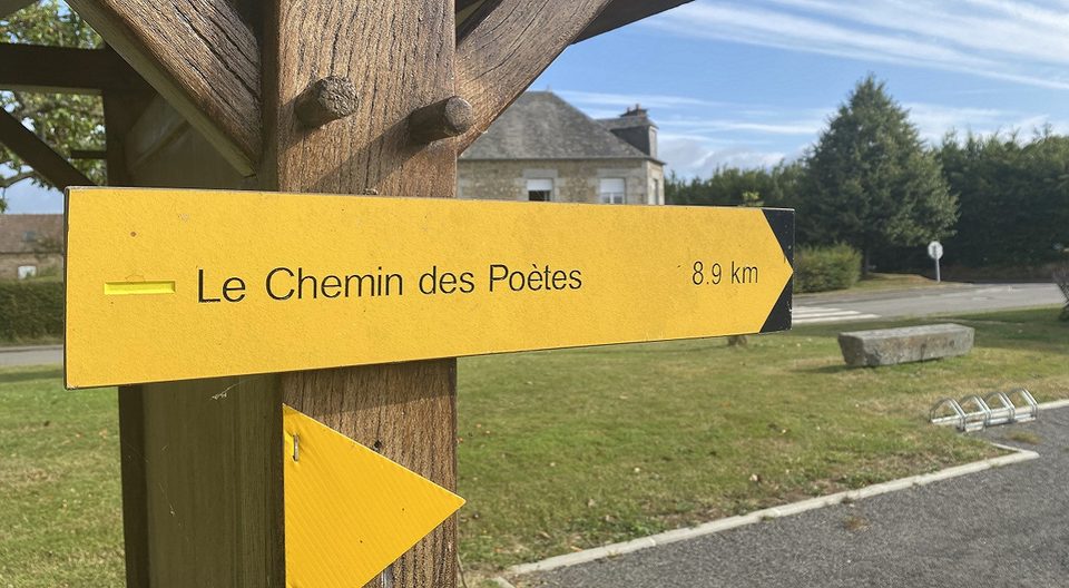 Le Chemin des poètes, Durcet - Randonnée à pied en Suisse Normande