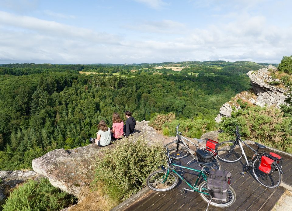 La Roche d'Oëtre en Suisse Normande