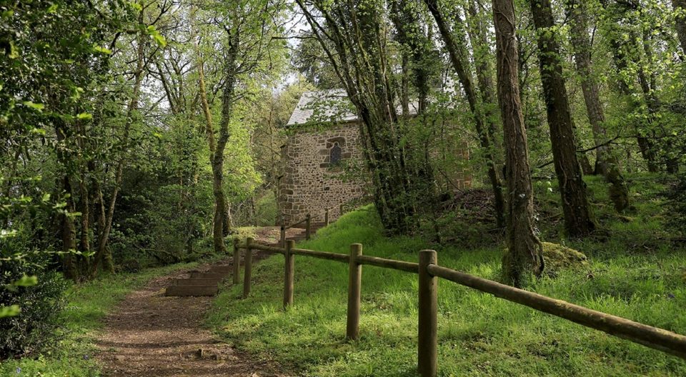 Notre Dame de la Pitié, La Courbe en Suisse Normande