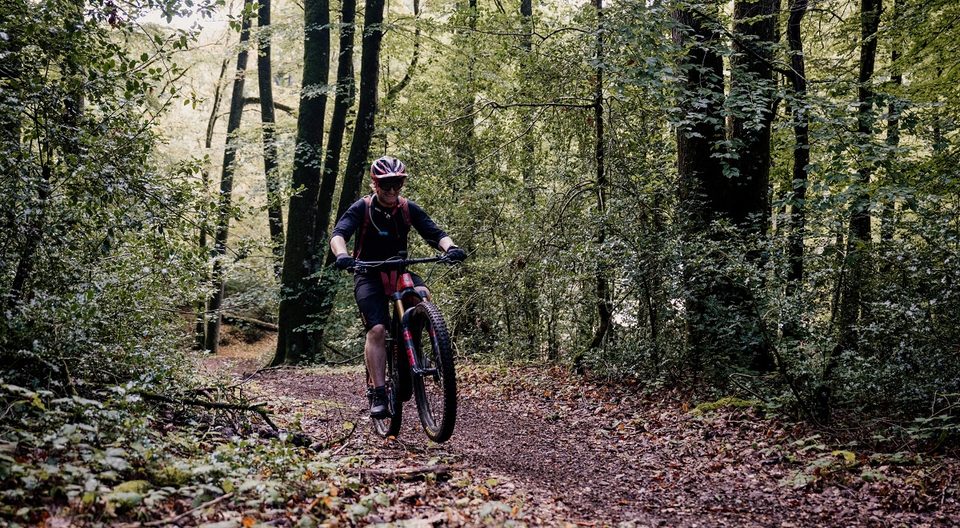 23 A l'Ouest de Bonvouloir - VTT