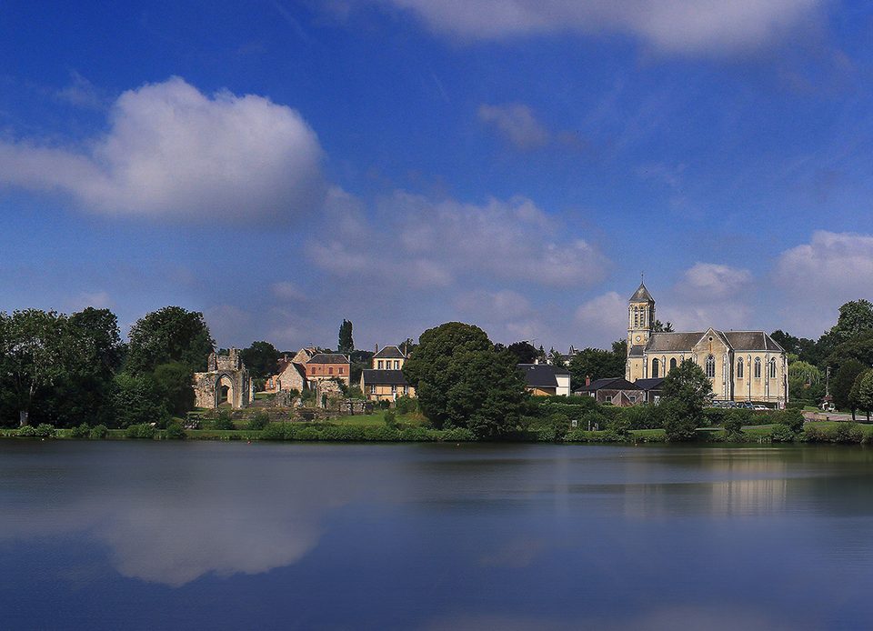 Les Etangs, Saint-Evroult-Notre-Dame-du-Bois - Randonnée à pied