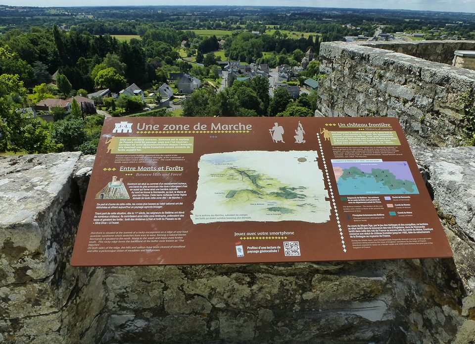 Domfront Circuit de la Cité Site Monts et Marches