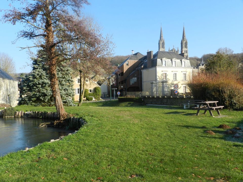 Plan d'eau de la basilique
