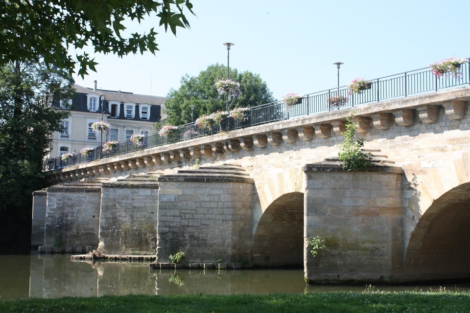 De Meulan à Mantes