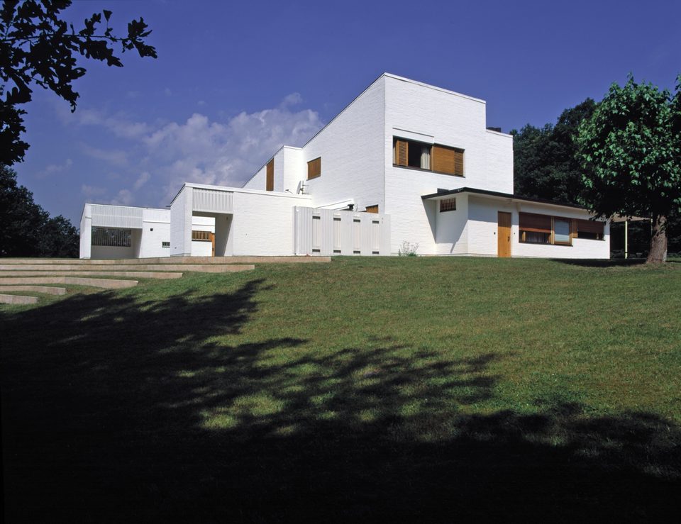 Maison Louis Carré