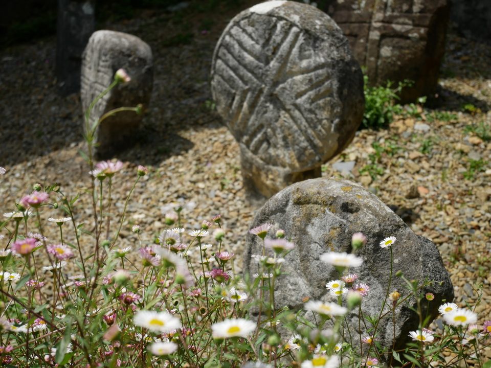 La grotte des laminak