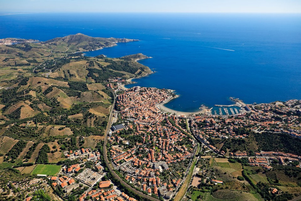 (E 12-Sentier Littoral/guide OTI) Banyuls-sur-mer (Plage des Elmes/Plage du Troc)